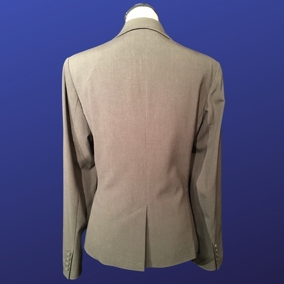 𝅺new YORK & COMPANY STRETCH Career Blazer Jacket, DARK BROWN, NWOT, Size 14 - Picture 2 of 9